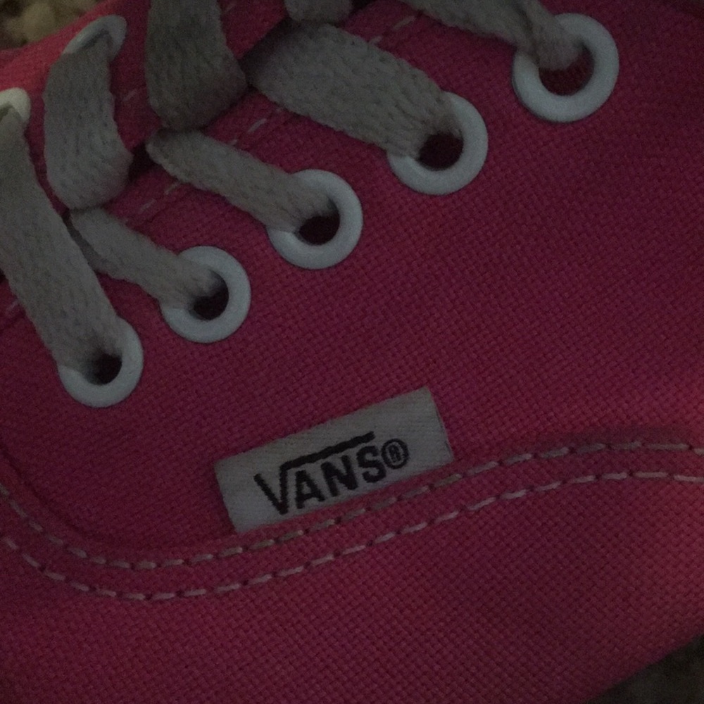 Vans - Picture 3 of 3